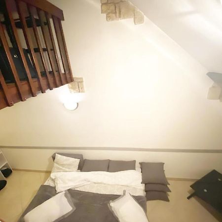 Superbe Appartement, General Allix A Санс Экстерьер фото